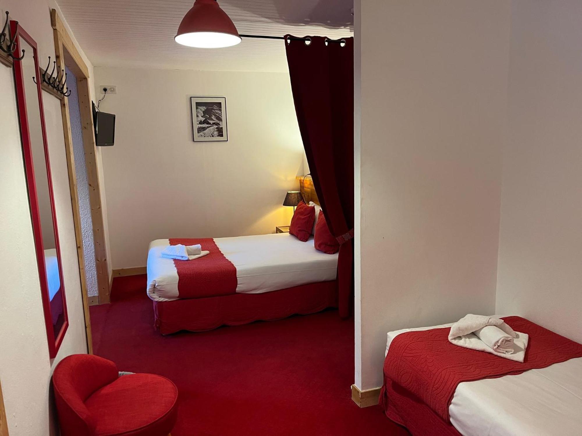 Hotel Valentin Pied Des Pistes レ・デュー・アルプ エクステリア 写真